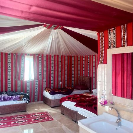 Night Magic Camp Hotel Wadi Rum Ngoại thất bức ảnh