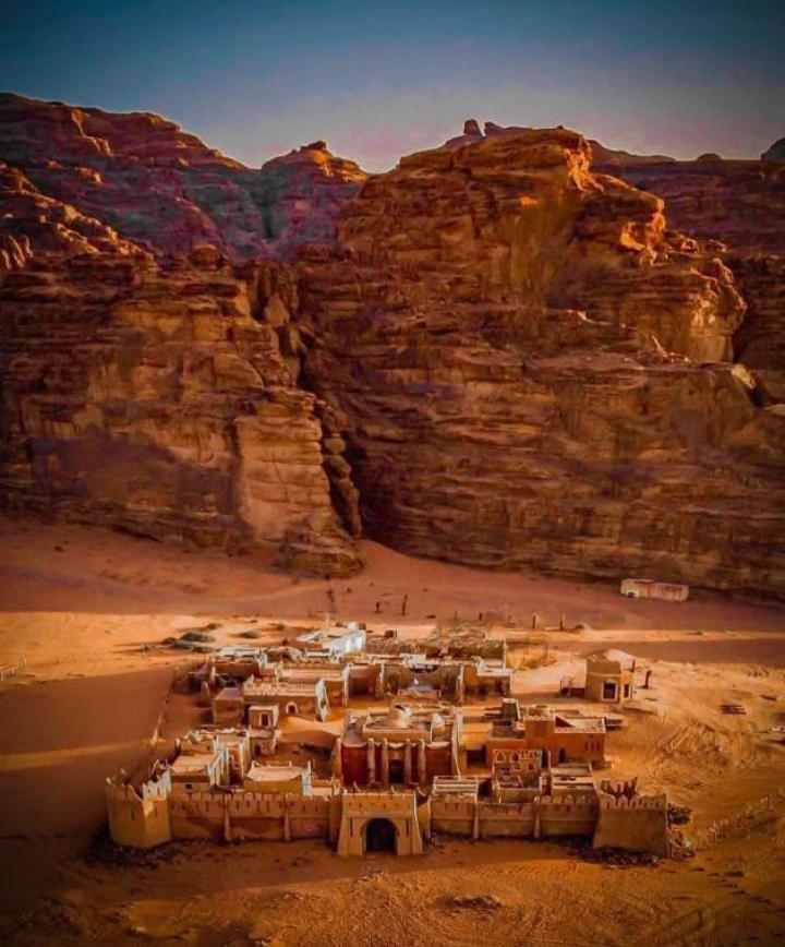 Night Magic Camp Hotel Wadi Rum Ngoại thất bức ảnh